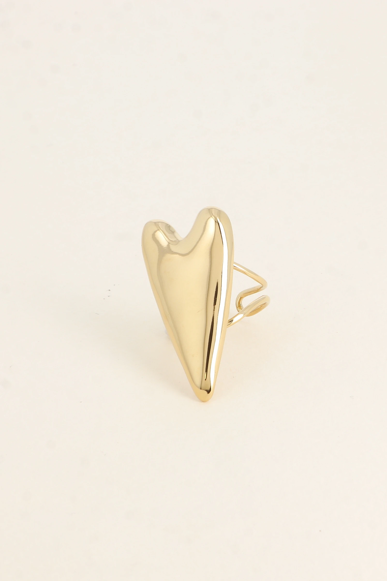 bague-motif-coeur-allonge-et-plat_or_67acc145a4d16