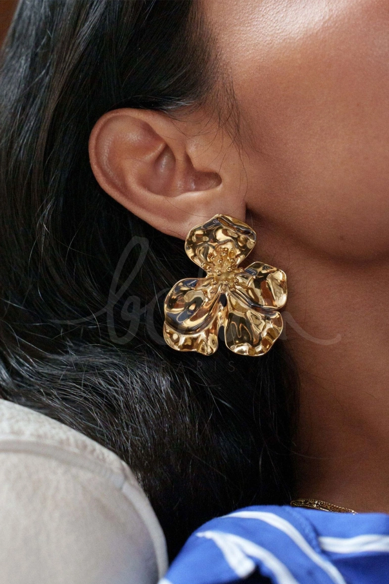 boucles-puces-marlene-fleur-texturee_or_66f0bacf5a6de